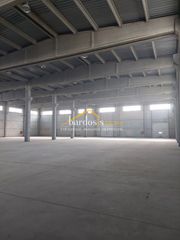 Επιχειρηματικό κτίριο 5.300 τ.μ. για ενοικίαση