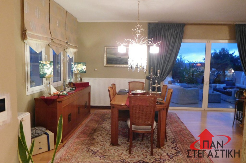 Μεζονέτα 345 τ.μ. πρός πώληση, Αθήνα - Βόρεια Προάστια, Δροσιά