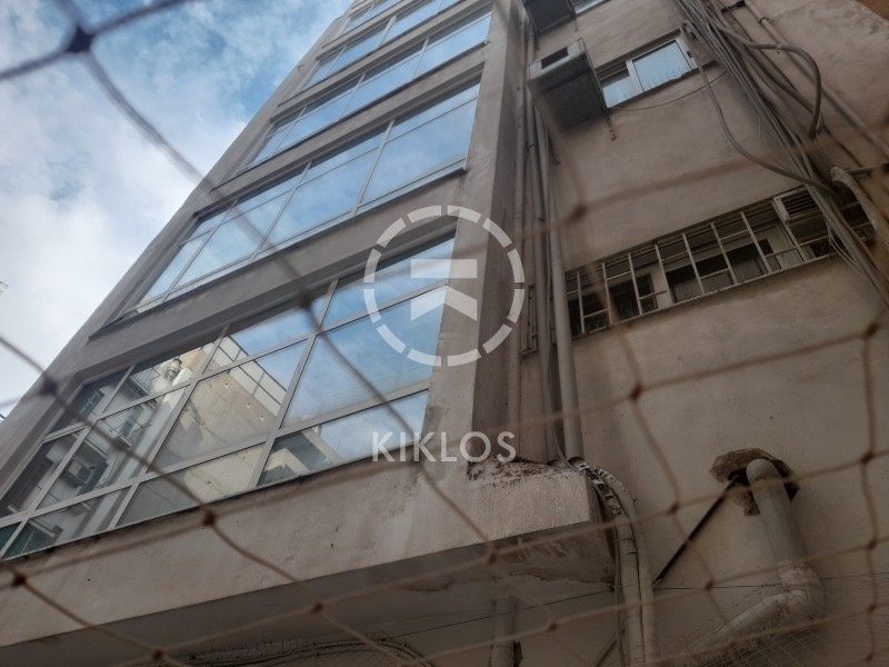 Επιχειρηματικό κτίριο 1.550 τ.μ. πρός πώληση, Αθήνα - Κέντρο, Αττική
