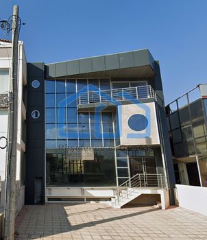 Επιχειρηματικό κτίριο 870τ.μ. για ενοικίαση-Γέρακας