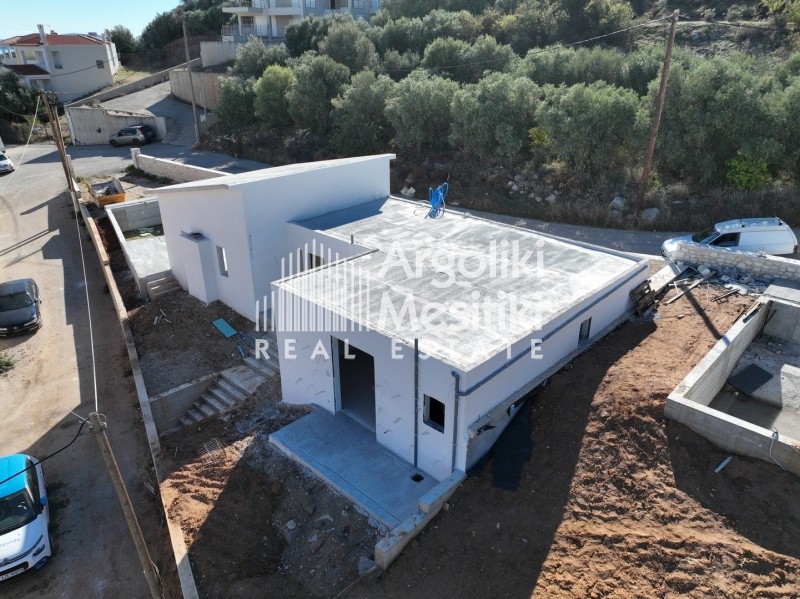 Μονοκατοικία 135 τ.μ. προς πώληση, Αγία Παρασκευή Ασίνης