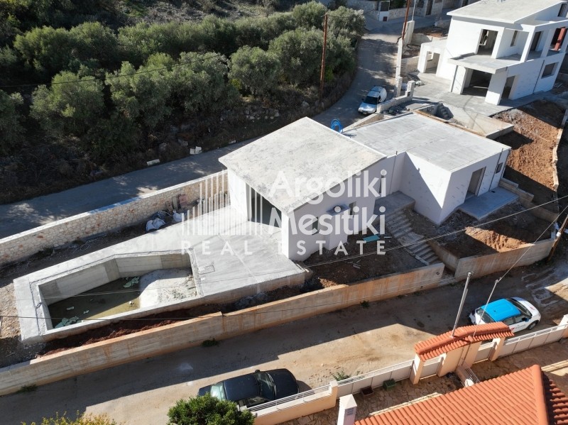 Μονοκατοικία 135 τ.μ. προς πώληση, Αγία Παρασκευή Ασίνης