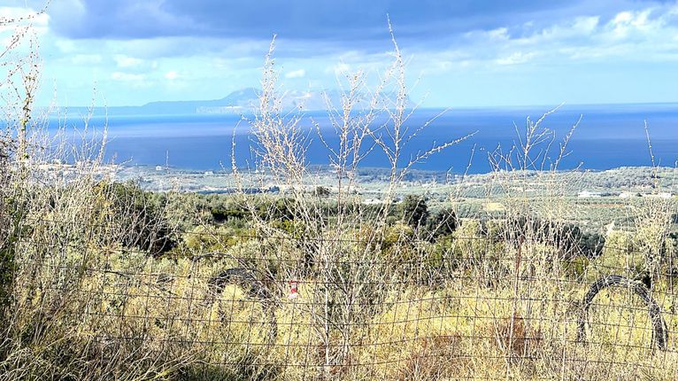 Land plot 4.351 sqm for sale, Rethymno Prefecture, Arkadi