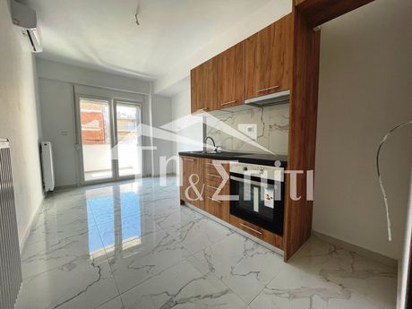 Studio 32sqm for sale-Ioannina » Center