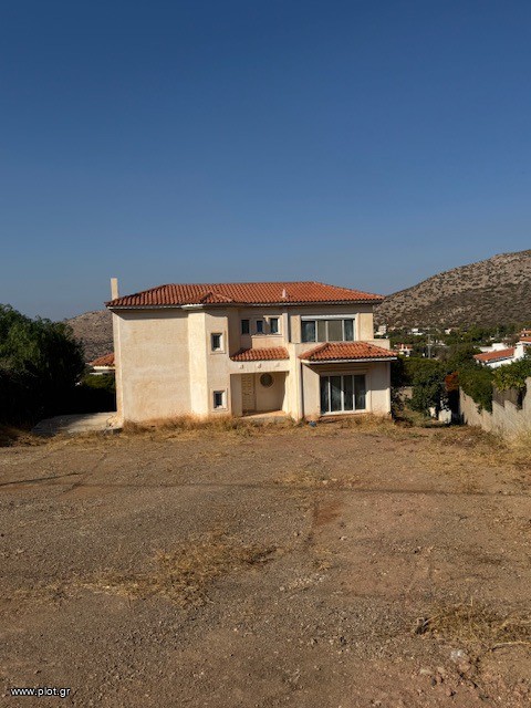 Μονοκατοικία 330 τ.μ. προς πώληση, Θυμάρι Παλαιάς Φώκαιας
