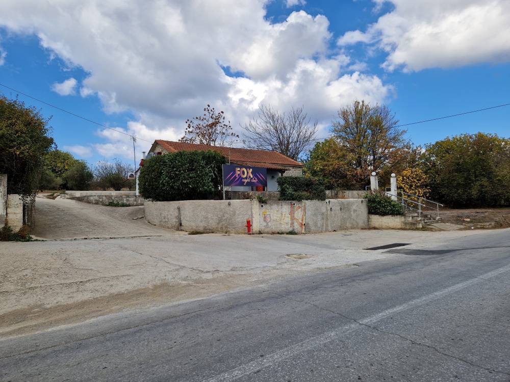 Κατάστημα 126 τ.μ. πρός πώληση, Μαγνησία, Αργαλαστή