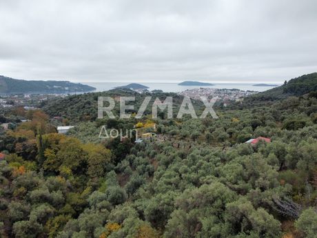 Parcel 11.750sqm for sale-Skiathos » Main Town - Chora