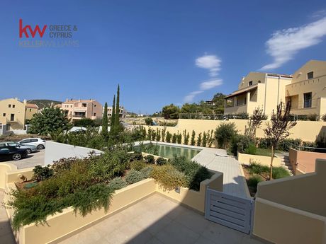 Maisonette 265,25sqm for sale-Kalivia Thorikou