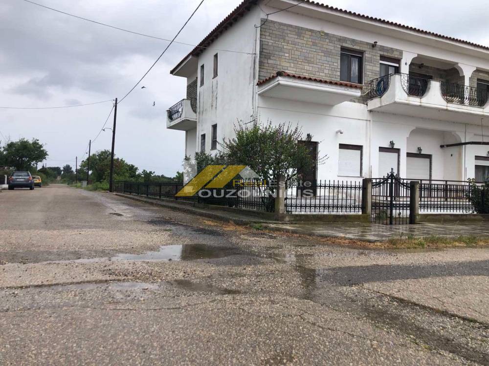 Συγκρότημα διαμερισμάτων 250 τ.μ. προς πώληση, Προβατώνας