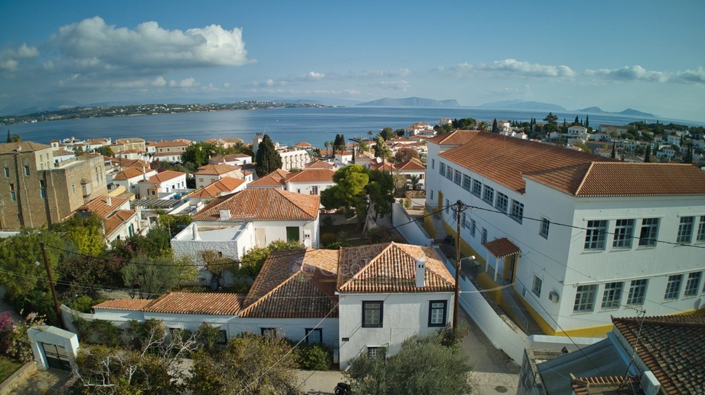 Οικόπεδο 130 τ.μ. προς πώληση, Κέντρο Σπετσών