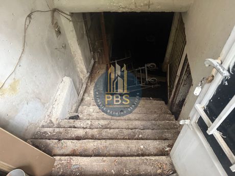 Store 220sqm for sale-Gizi - Pedion Areos