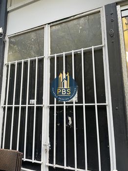 Store 220sqm for sale-Gizi - Pedion Areos