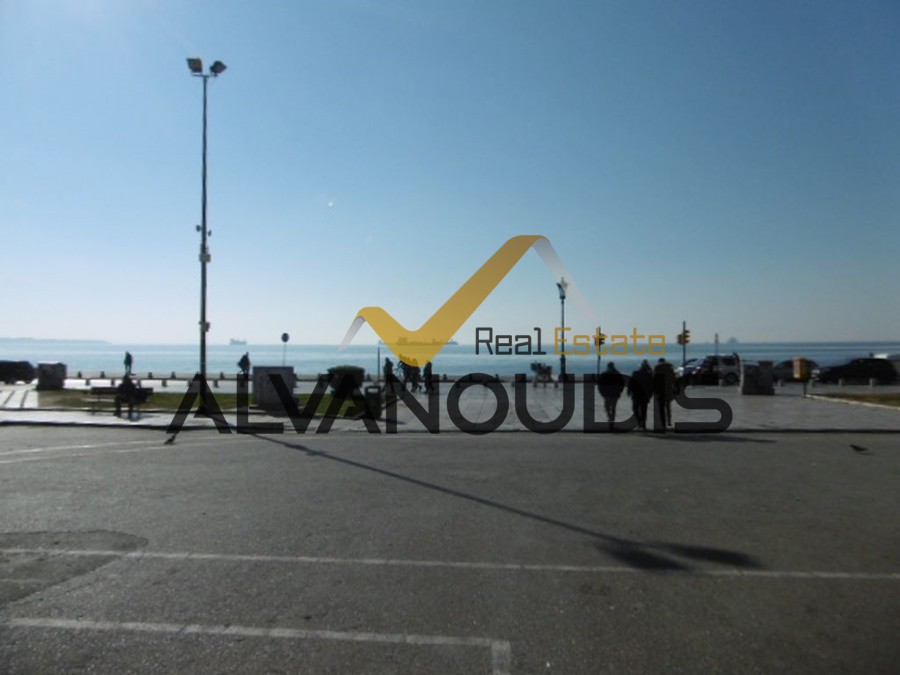 Κατάστημα 473 τ.μ. πρός ενοικίαση, Θεσσαλονίκη - Κέντρο, Κέντρο