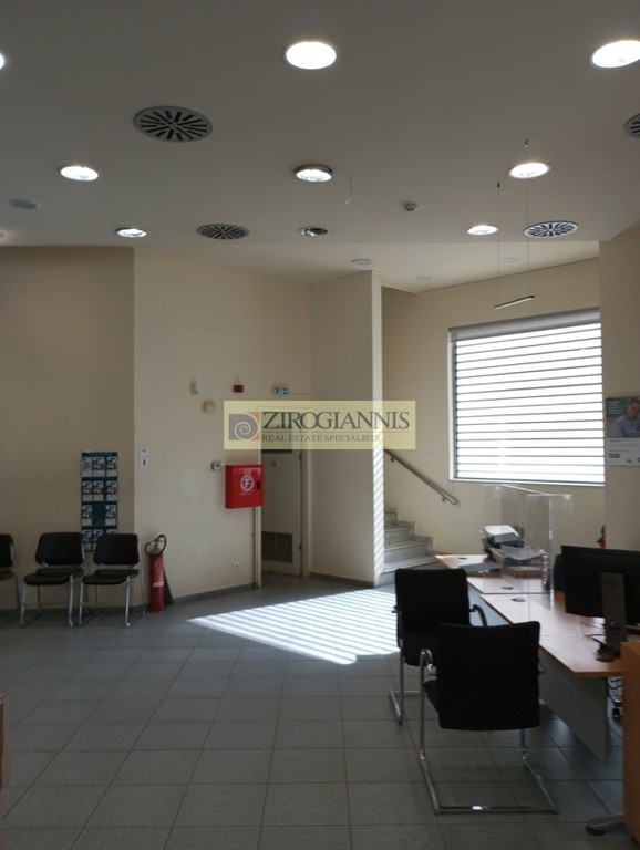 Κατάστημα 720 τ.μ. προς ενοικίαση, Παλλήνη Αττικής