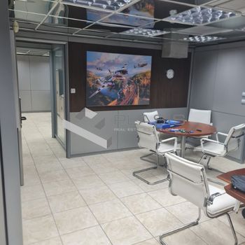 Business bulding 1.175sqm for rent-Agia Paraskevi