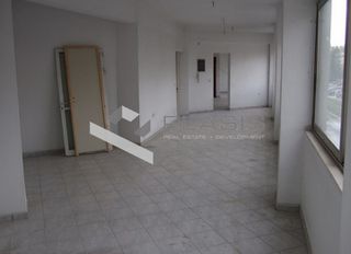 Επιχειρηματικό κτίριο 340 τ.μ. για πώληση