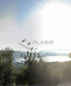 Land plot 1.030sqm for sale-Malesina