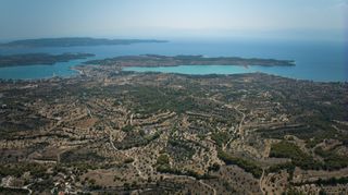 Αγροτεμάχια 4.058 τ.μ. για πώληση