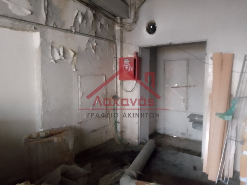 Αποθήκη 182 τ.μ. πρός πώληση, Αθήνα - Κέντρο, Κολωνός - Κολοκυνθούς