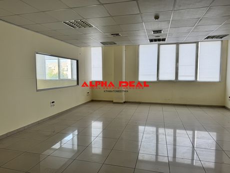 Επιχειρηματικό κτίριο 2.303 τ.μ. για ενοικίαση