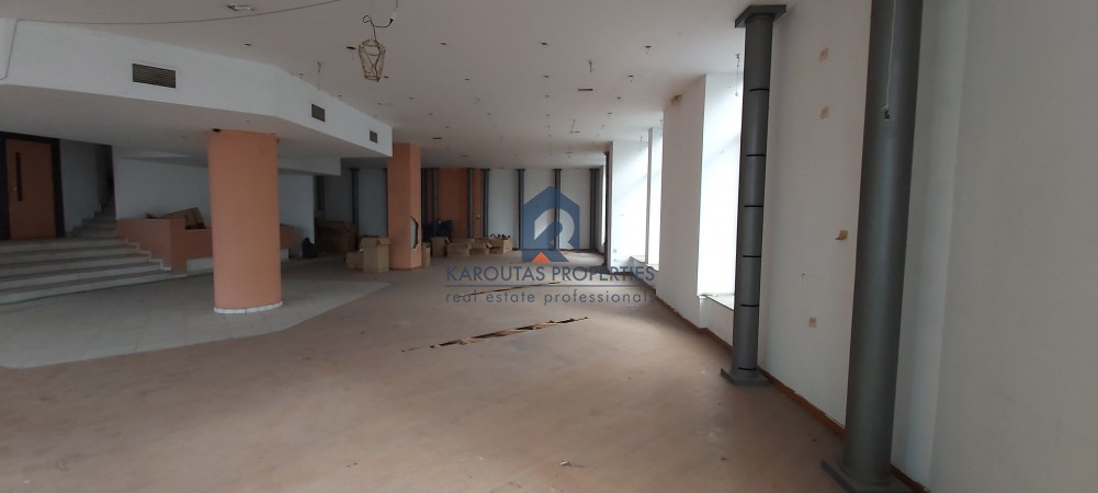 Επιχειρηματικό κτίριο 2.320 τ.μ. πρός ενοικίαση, Θεσσαλονίκη - Κέντρο, Κέντρο