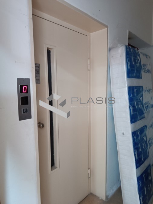 Επιχειρηματικό κτίριο 460 τ.μ. πρός πώληση, Πειραιάς - Προάστια, Νίκαια