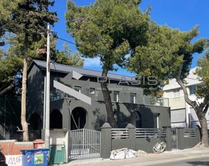 Επιχειρηματικό κτίριο 230 τ.μ. για πώληση