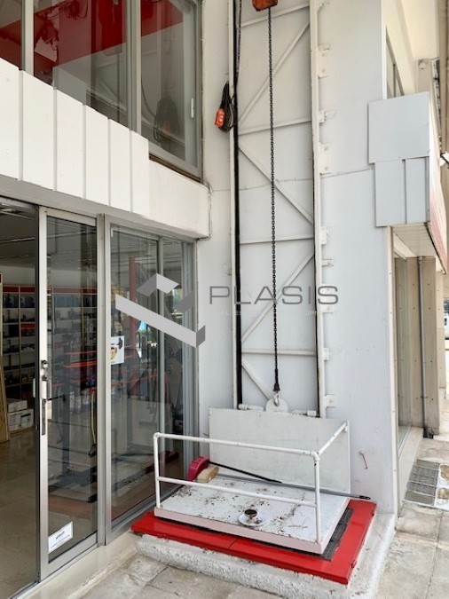Κατάστημα 324 τ.μ. πρός ενοικίαση, Πειραιάς - Προάστια, Νίκαια