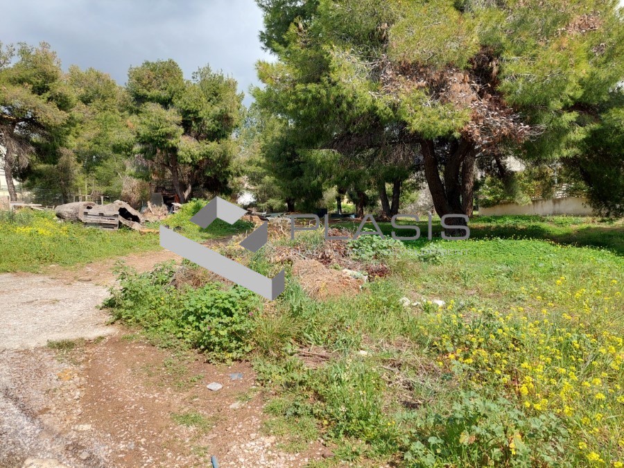 Οικόπεδο 1.600 τ.μ. πρός πώληση, Αθήνα - Βόρεια Προάστια, Μελίσσια