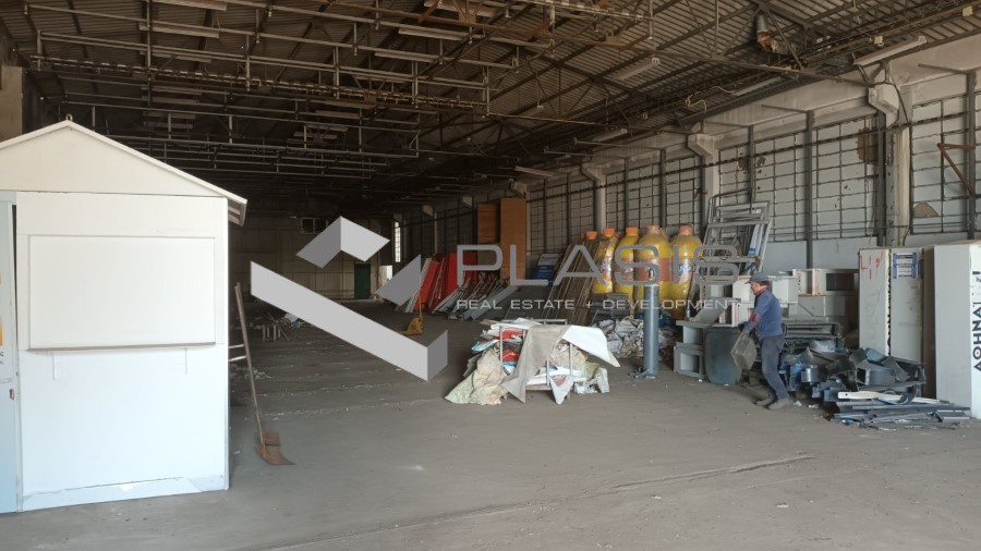 Επιχειρηματικό κτίριο 6.000 τ.μ. πρός πώληση, Αθήνα - Βόρεια Προάστια, Κρυονέρι