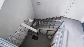 Επιχειρηματικό κτίριο 820 τ.μ. για πώληση, Ν. Ρεθύμνου, Ρέθυμνο-thumb-11