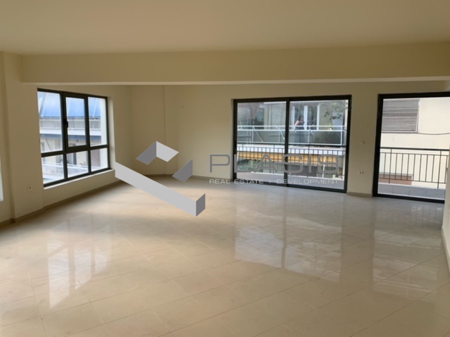 Επιχειρηματικό κτίριο 650 τ.μ. πρός πώληση, Αθήνα - Κέντρο, Παγκράτι