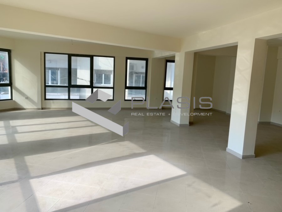 Επιχειρηματικό κτίριο 650 τ.μ. πρός πώληση, Αθήνα - Κέντρο, Παγκράτι