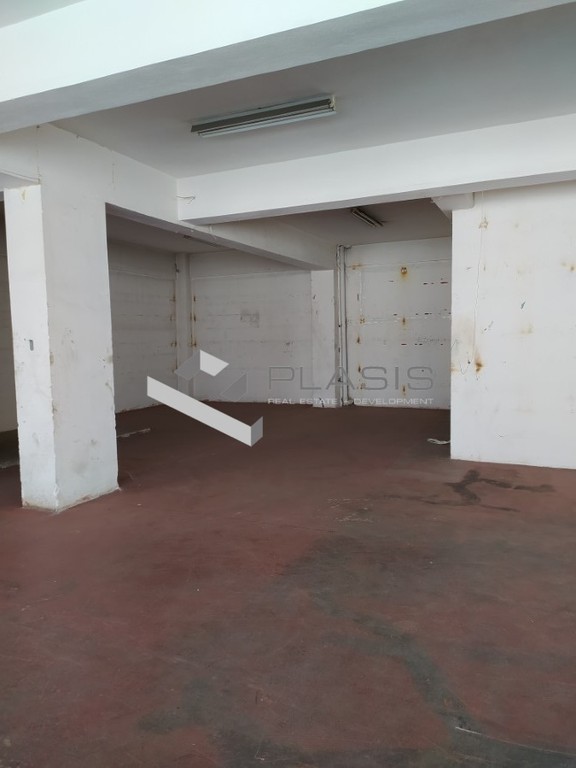 Επιχειρηματικό κτίριο 906 τ.μ. πρός πώληση, Πειραιάς, Ταμπούρια