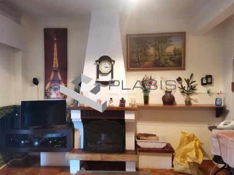 Διαμέρισμα 100τ.μ. για πώληση-Κολωνός - κολοκυνθούς