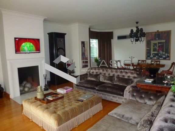 Maisonette 325 sqm for sale, Athens - North, Nea Erithraia