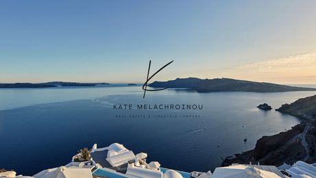 Hotel 1.300sqm for sale-Santorini