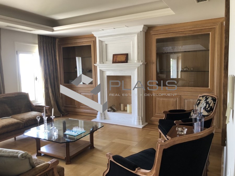 Βίλλα 450 τ.μ. πρός πώληση, Αττική - Υπόλοιπο, Κ. Καπανδριτίου