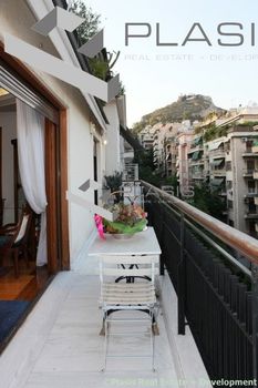 Διαμέρισμα 210τ.μ. για πώληση-Κολωνάκι - λυκαβηττός