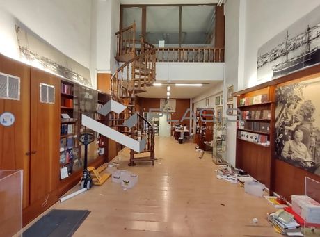 Κατάστημα 233τ.μ. για ενοικίαση-Εξάρχεια - νεάπολη