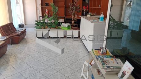Επιχειρηματικό κτίριο 330 τ.μ. για πώληση