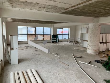 Επιχειρηματικό κτίριο 910τ.μ. για πώληση-Μοσχάτο