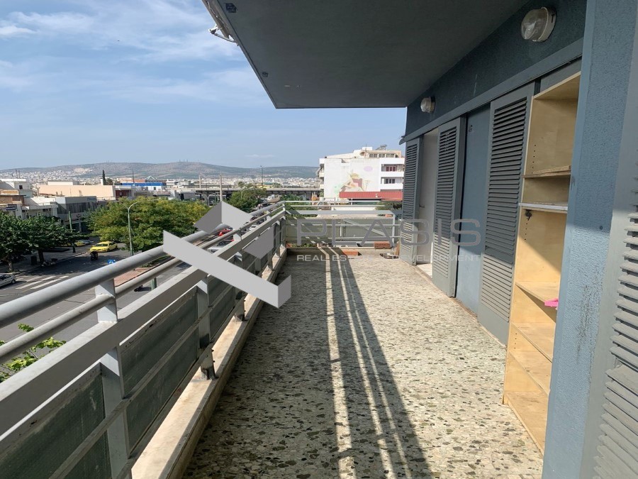 Επιχειρηματικό κτίριο 500 τ.μ. πρός πώληση, Αθήνα - Κέντρο, Σεπόλια - Σκουζέ