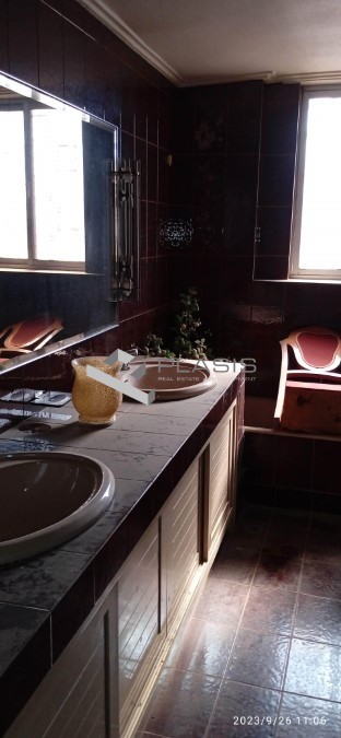 Επιχειρηματικό κτίριο 600 τ.μ. πρός ενοικίαση, Αθήνα - Βόρεια Προάστια, Μαρούσι