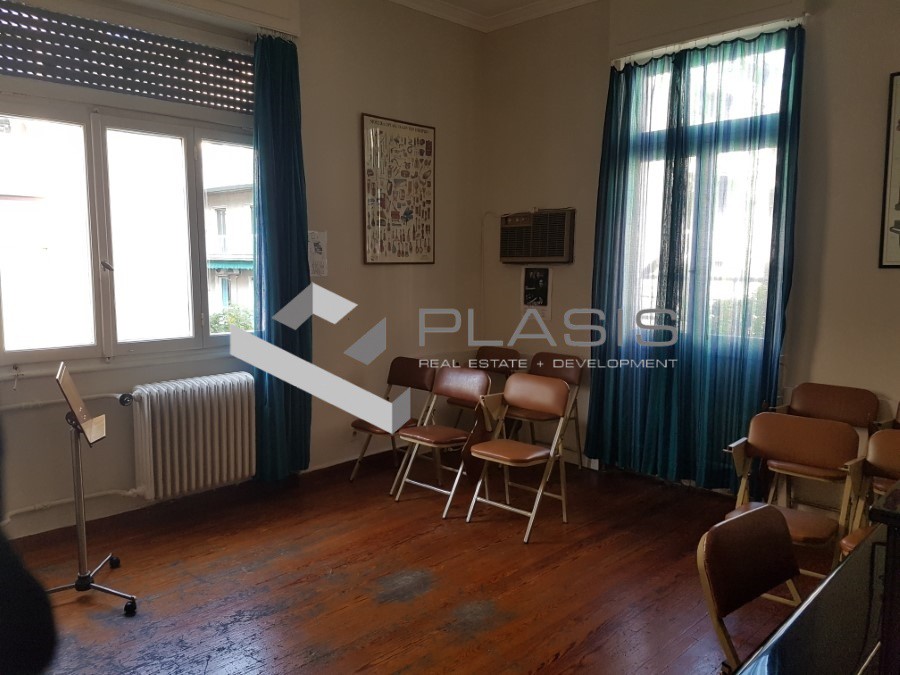 Γραφείο 500 τ.μ. πρός ενοικίαση, Αθήνα - Κέντρο, Εξάρχεια - Νεάπολη