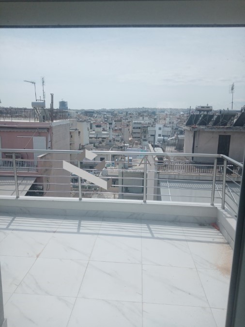 Επιχειρηματικό κτίριο 656 τ.μ. πρός πώληση, Πειραιάς, Ταμπούρια