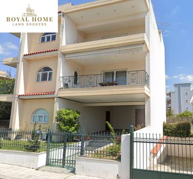 Building 445 sqm for sale