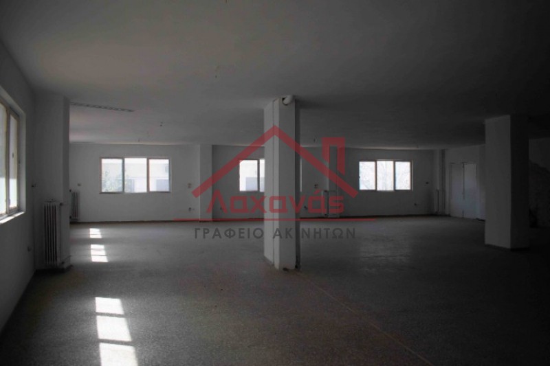 Επιχειρηματικό κτίριο 632 τ.μ. πρός ενοικίαση, Αθήνα - Δυτικά Προάστια, Άγιοι Ανάργυροι
