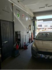 Επιχειρηματικό κτίριο 210 τ.μ. για πώληση