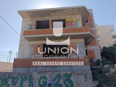 Μονοκατοικία 240 τ.μ. πρός πώληση